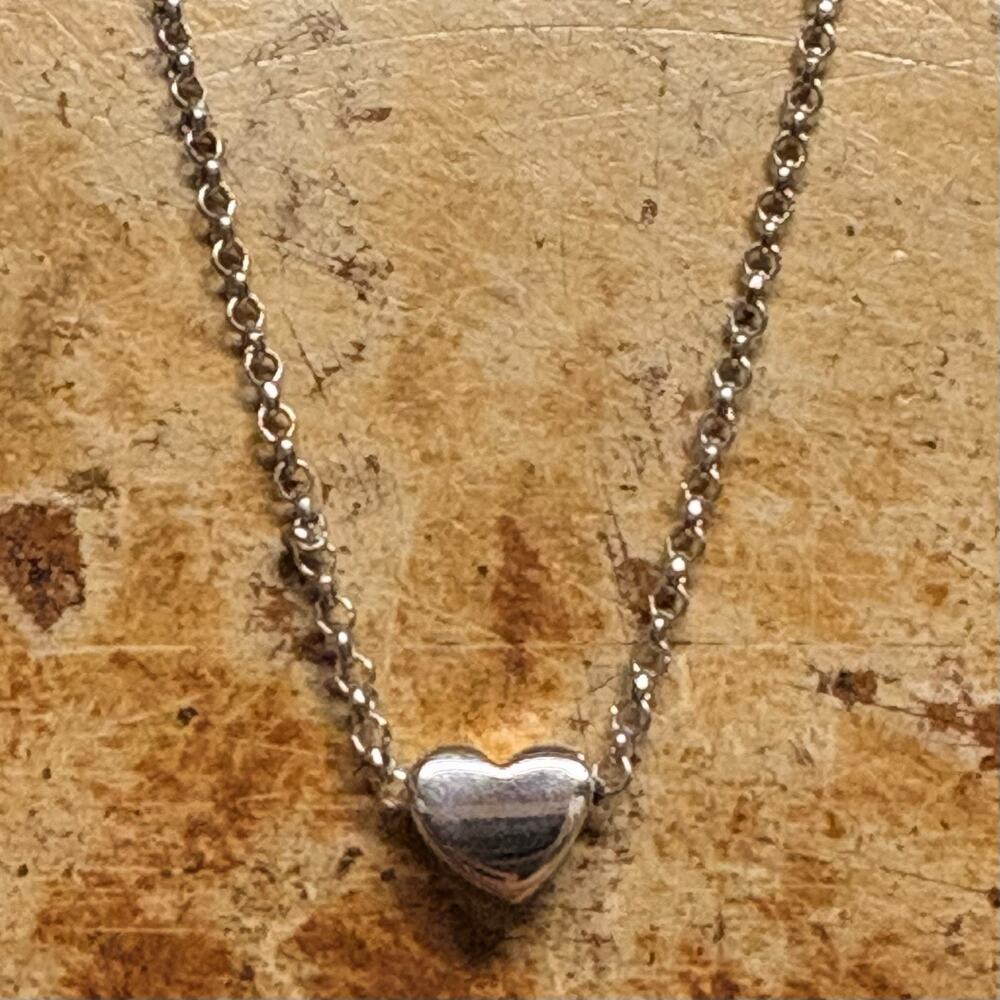 Milor Sterling Silver Floating Heart Necklace 15 Inch Dainty Made in Italy
